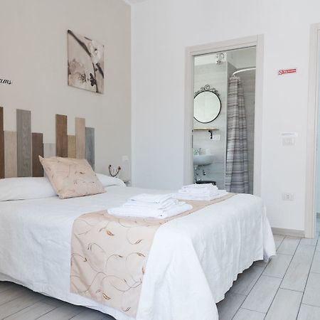 Bed and Breakfast Il Frangipane à Formia Extérieur photo
