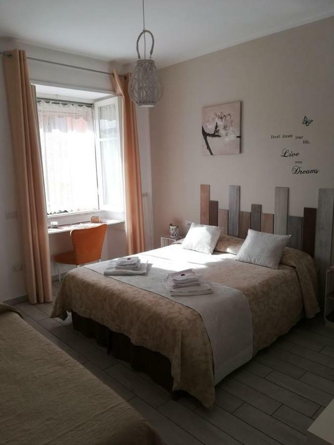 Bed and Breakfast Il Frangipane à Formia Extérieur photo